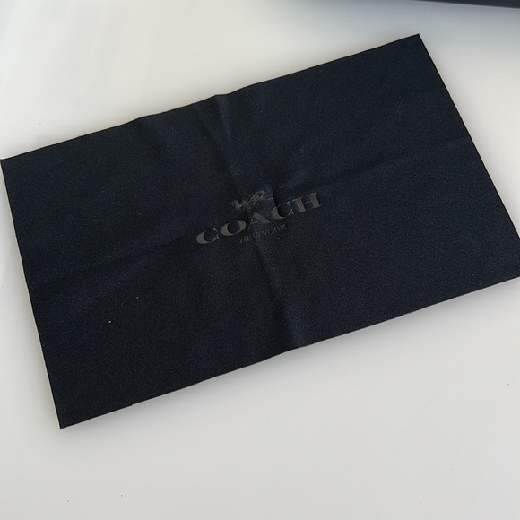 Coach Glasses Case - Picture 2 of 7